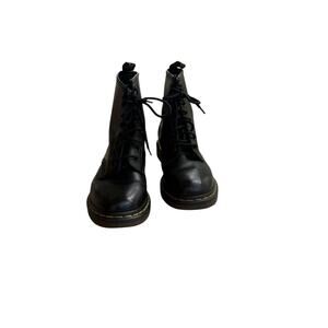 Dr. Martens 1460 Black Smooth Leather Lace-Up Boots | Women’s Size 7 US / UK 5 /